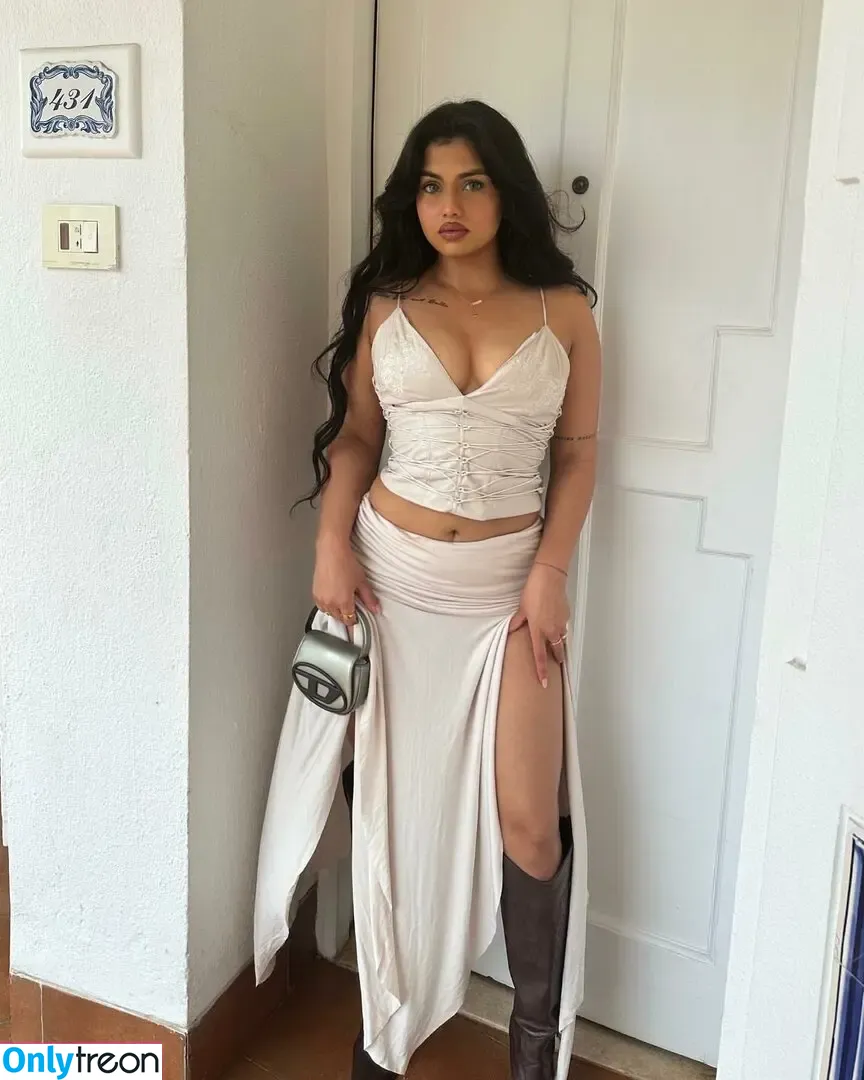 devikaabhardwajjjj nude photo #0036 (devikaabhardwajjjj)