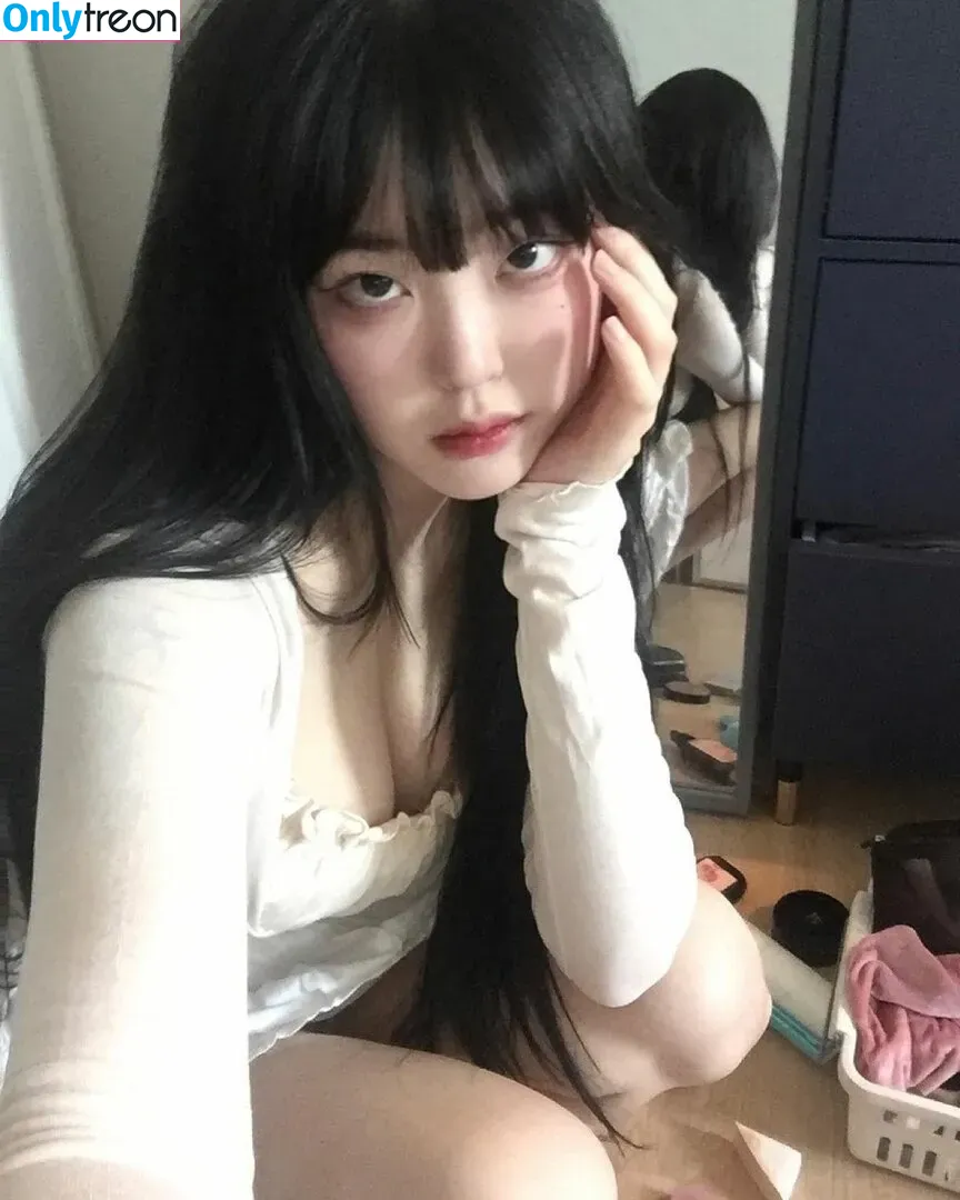 devilbokv nude photo #0010 (이유정)