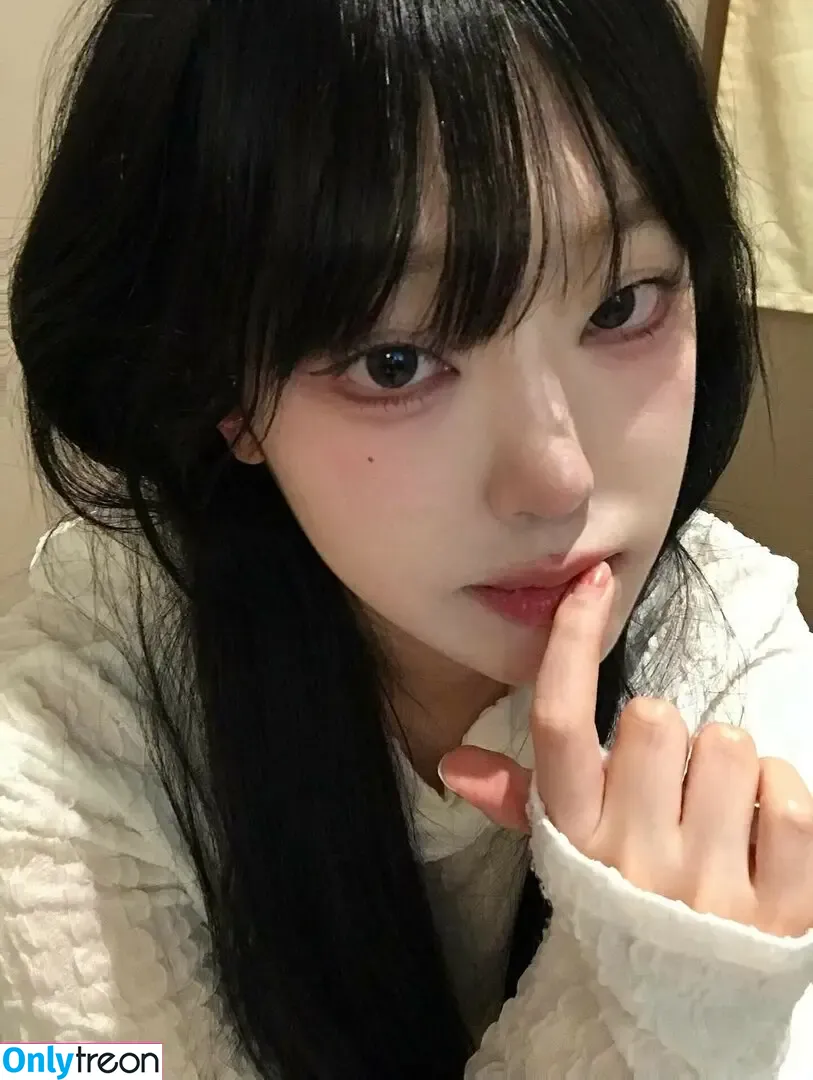 devilbokv nude photo #0046 (이유정)
