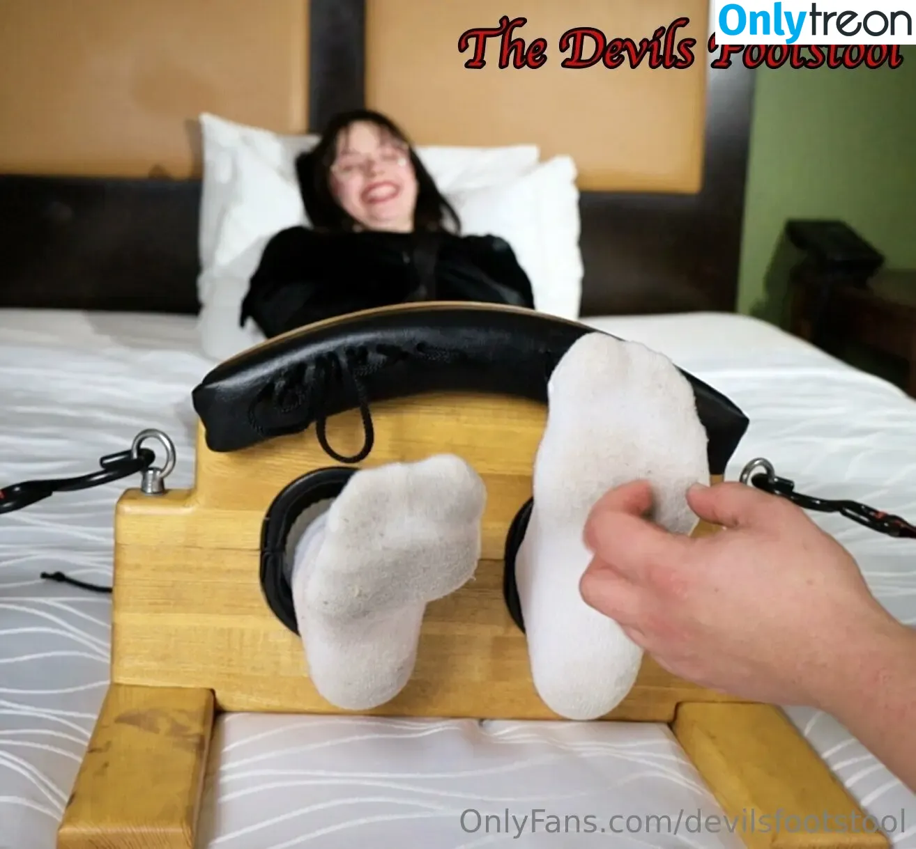 devilsfootstool nude photo #0125 (devilfaraackles)