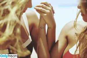 Devin Brugman / Natasha Oakley / devinbrugman фото голая #1169