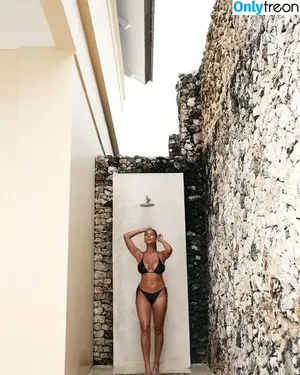 Devin Brugman / Natasha Oakley / devinbrugman фото голая #1286