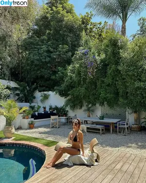 Devin Brugman / Natasha Oakley / devinbrugman фото голая #1288