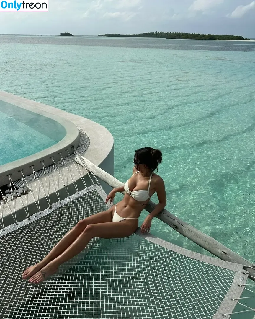 Devin Brugman nude photo #1355 (Natasha Oakley / devinbrugman)