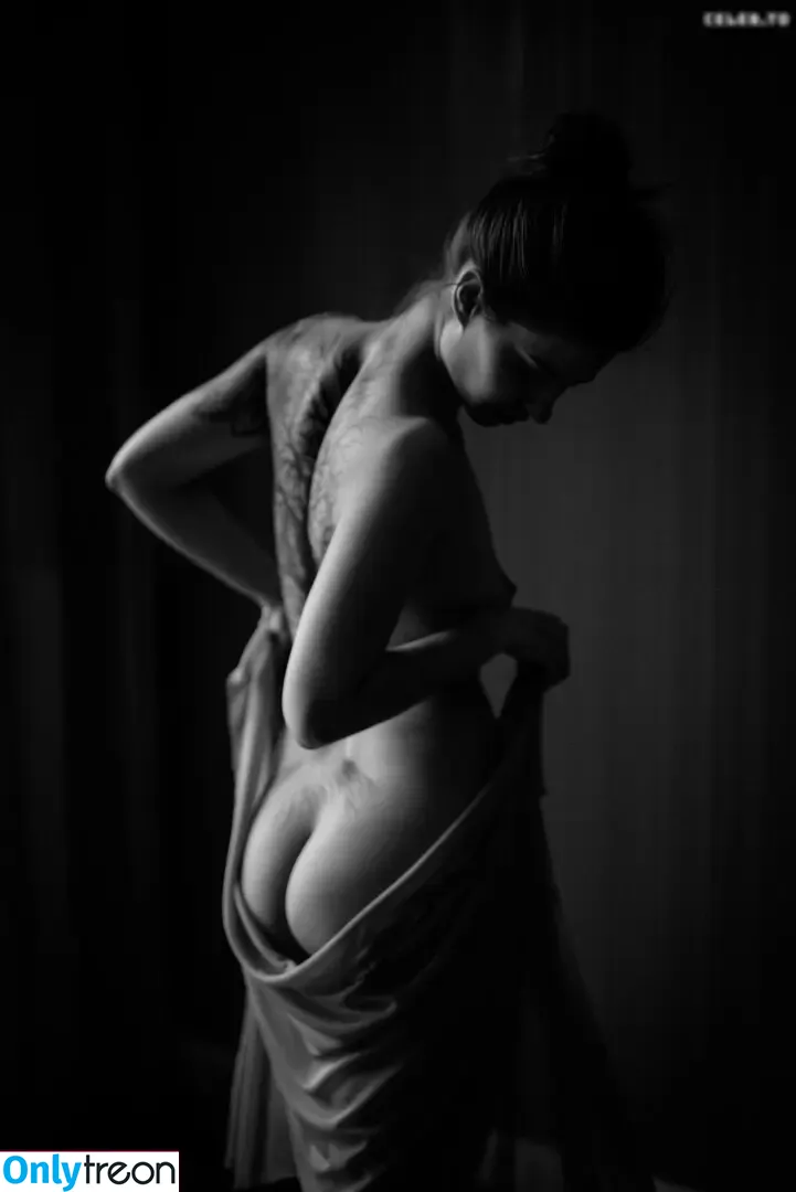 Dexia nude photo #0140 (dex_ter_is_ / iamdexia / iamdexia2)