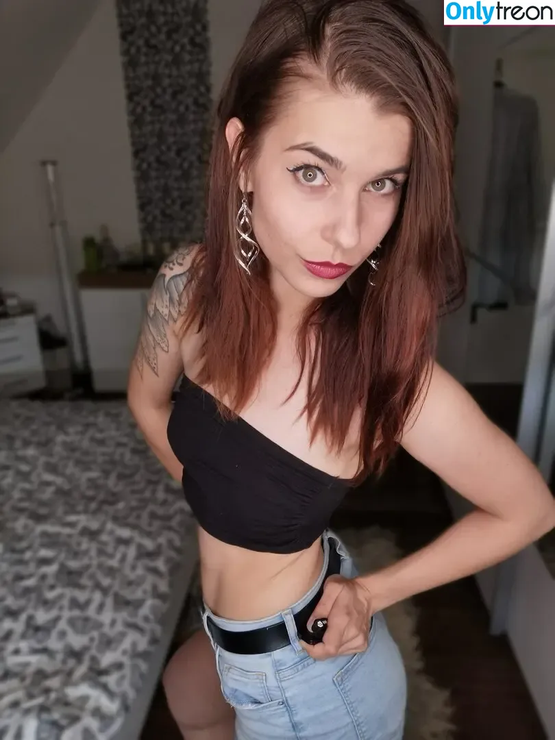 Dexia nude photo #0247 (dex_ter_is_ / iamdexia / iamdexia2)