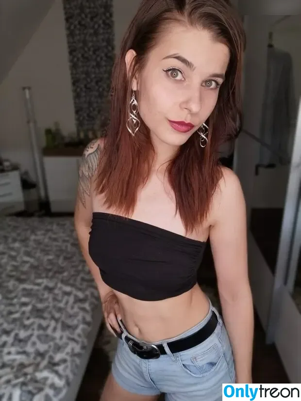 Dexia nude photo #0254 (dex_ter_is_ / iamdexia / iamdexia2)