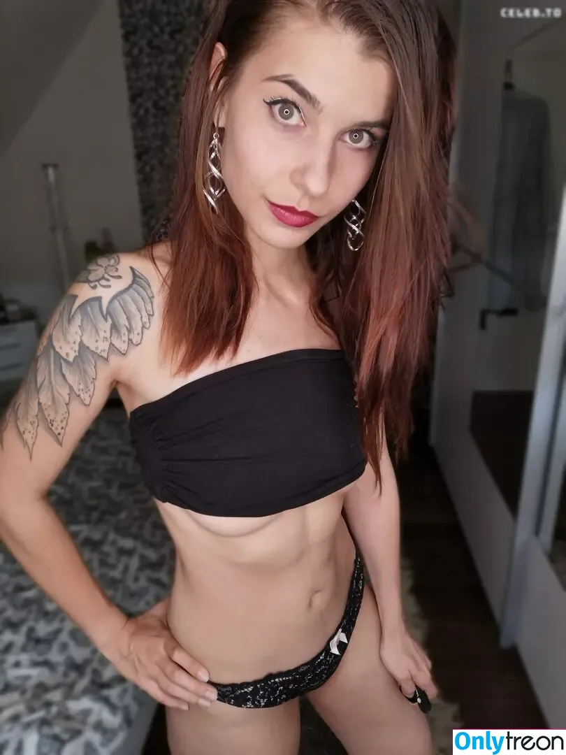 Dexia nude photo #0261 (dex_ter_is_ / iamdexia / iamdexia2)