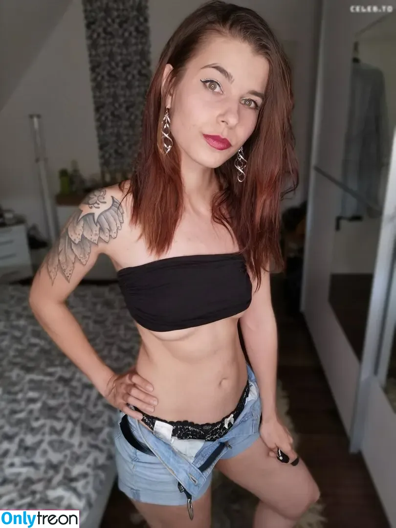 Dexia nude photo #0262 (dex_ter_is_ / iamdexia / iamdexia2)