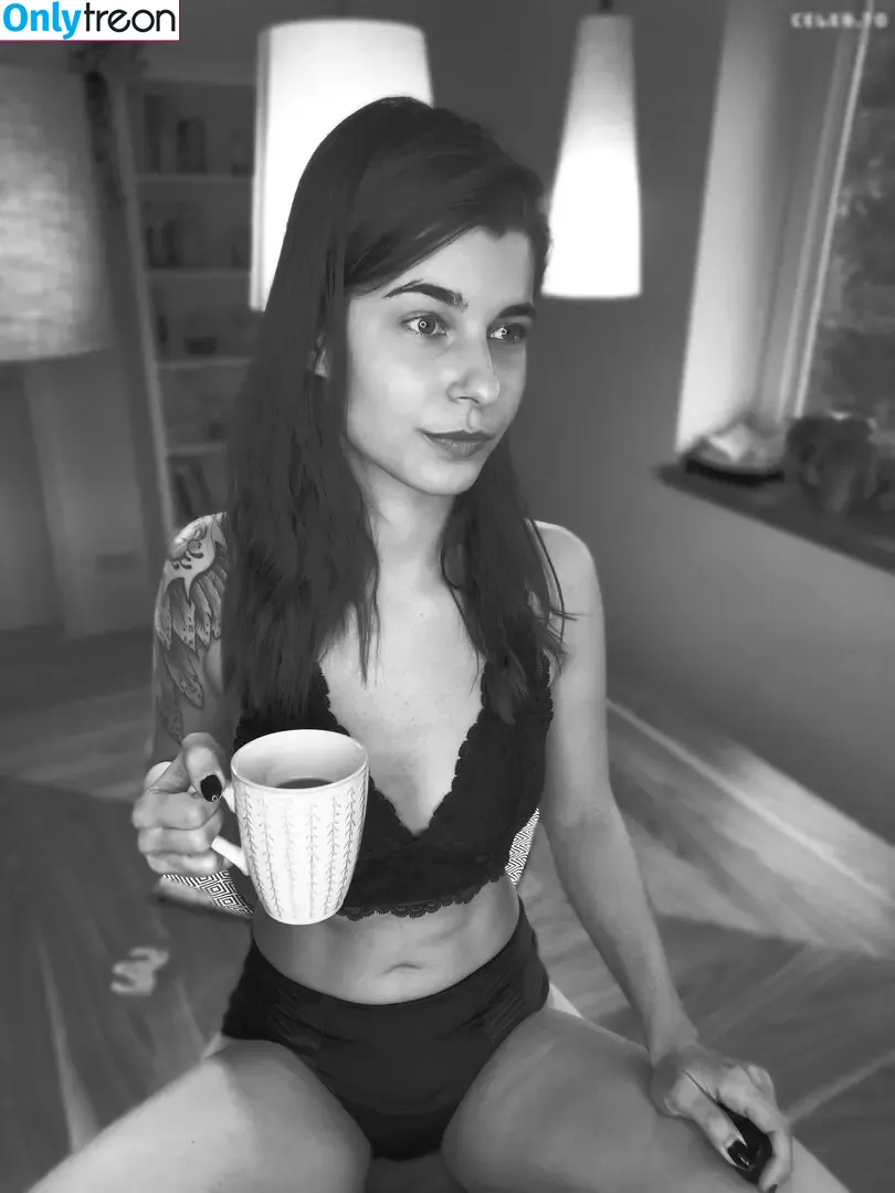 Dexia nude photo #0330 (dex_ter_is_ / iamdexia / iamdexia2)