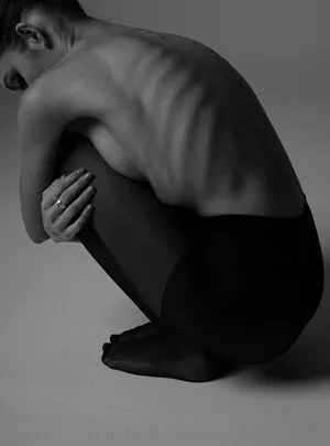 dffrnt_anna / Anna Penzes фото голая #0091