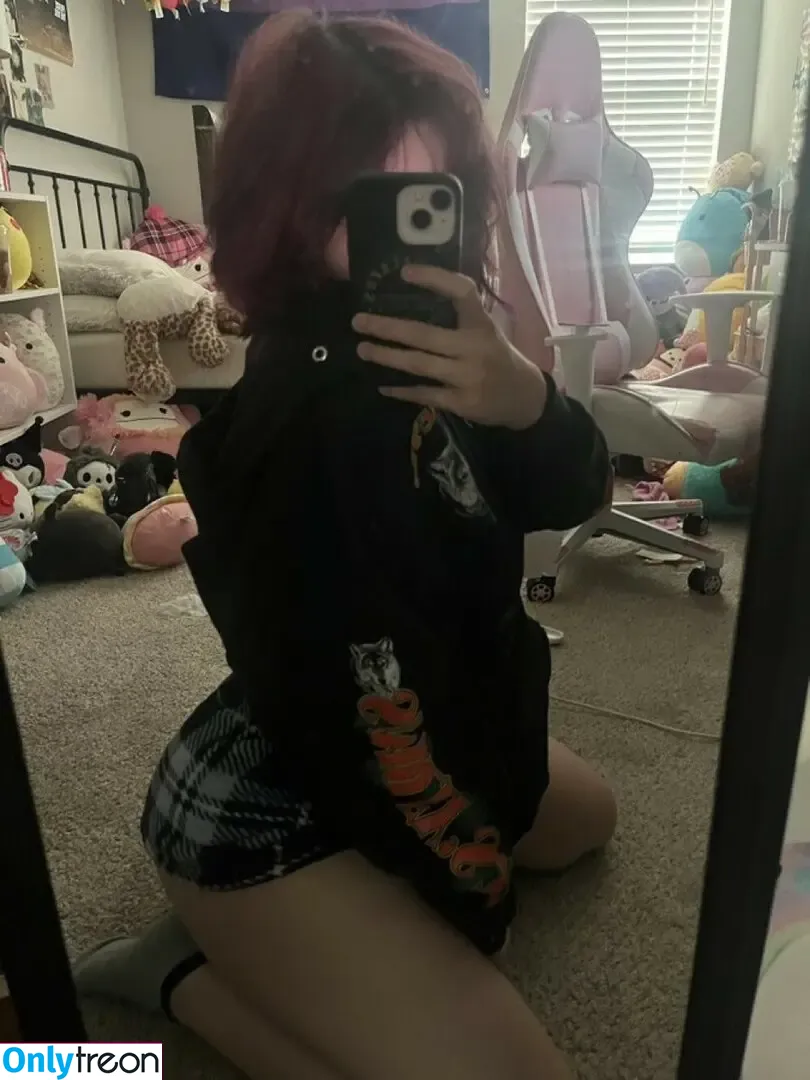 dftned nude photo #0001 (kittycatjumping)