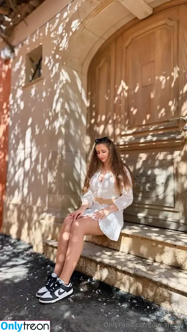 dia_moon nude photo #0003 (_dia_moon)