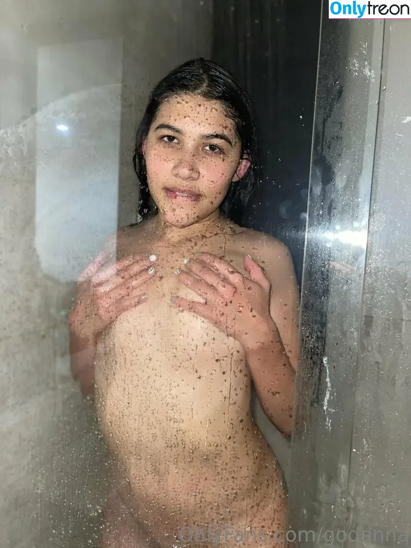 DiamondHowse nude photo #0003 (Godanna / danna_gomz17)