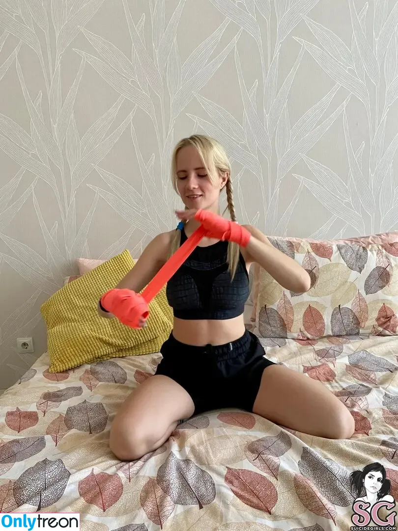 Diana Sedova nude photo #0210 (Delizi / diaanasedova)