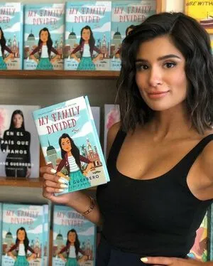 Diane Guerrero / Crazy Jane / Doom Patrol / dianeguerrero__ / dianexguerrero фото голая #0296