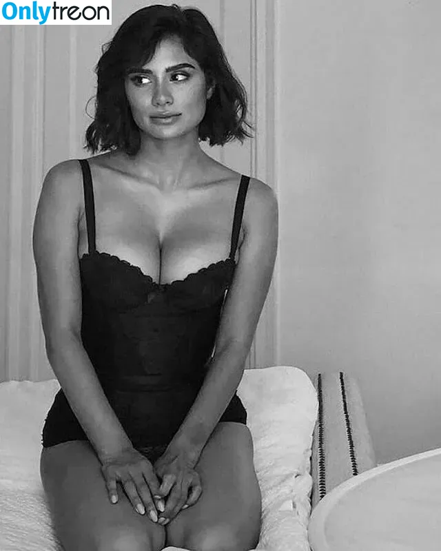 Diane Guerrero голая photo #0272 (Crazy Jane / Doom Patrol / dianeguerrero__ / dianexguerrero)