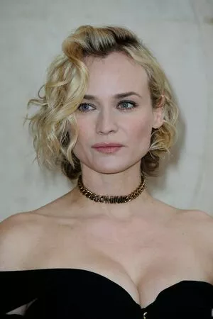 Diane Kruger / dianekruger nude photo #0235