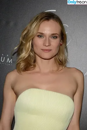 Diane Kruger / dianekruger nude photo #0567