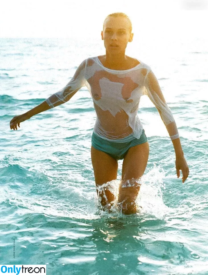 Diane Kruger голая photo #0278 (dianekruger)