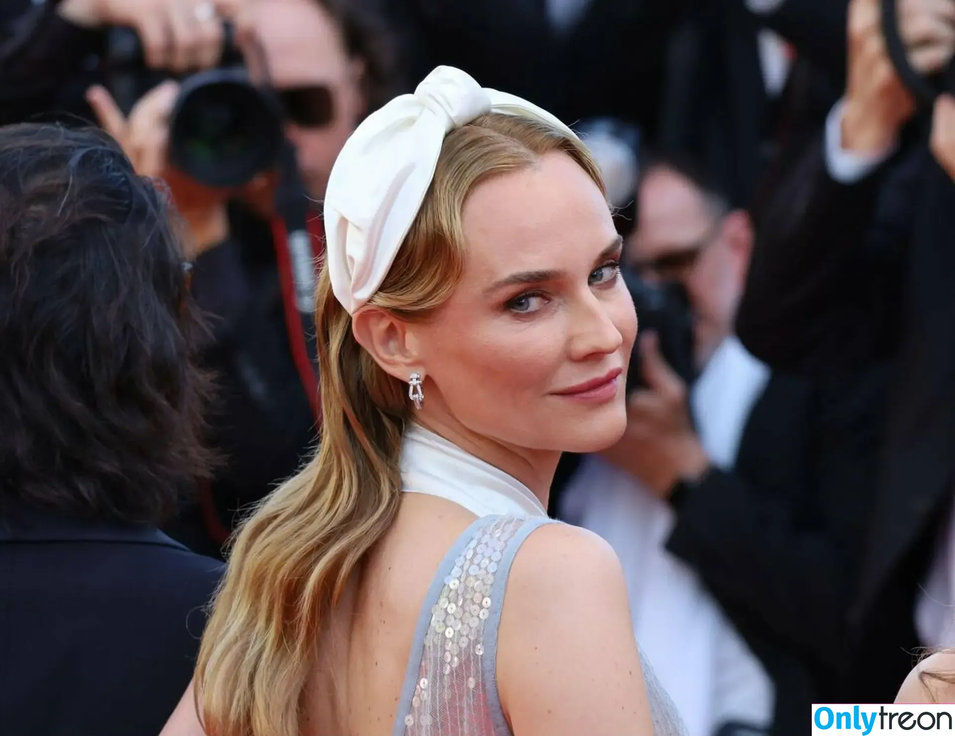 Diane Kruger nude photo #0497 (dianekruger)