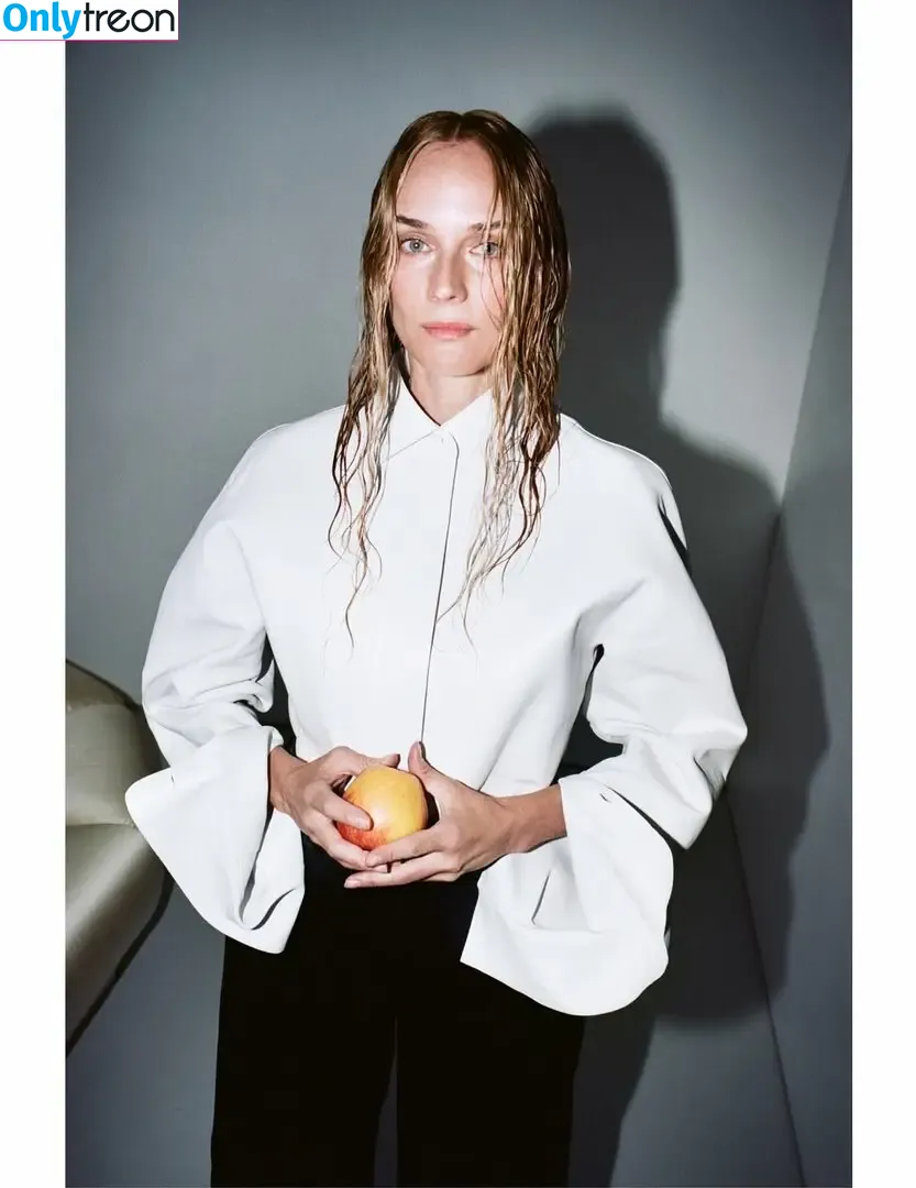 Diane Kruger голая photo #0644 (dianekruger)