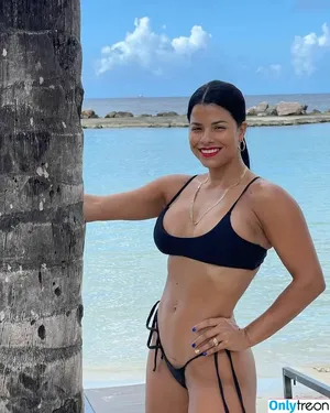 Dianita_fitcuerpolatino / Diana Gomez / dianita fit cuerpo latino / dianita_fit фото голая #0002