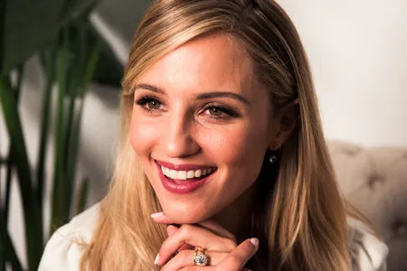 Dianna Agron / diannaagron фото голая #0015