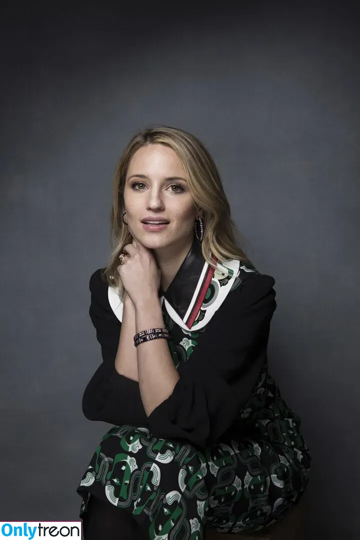 Dianna Agron голая photo #0009 (diannaagron)