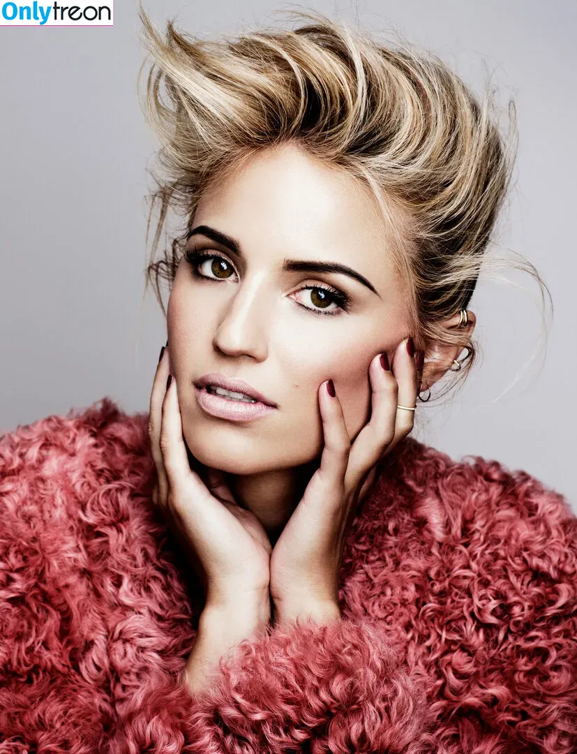 Dianna Agron голая photo #0016 (diannaagron)