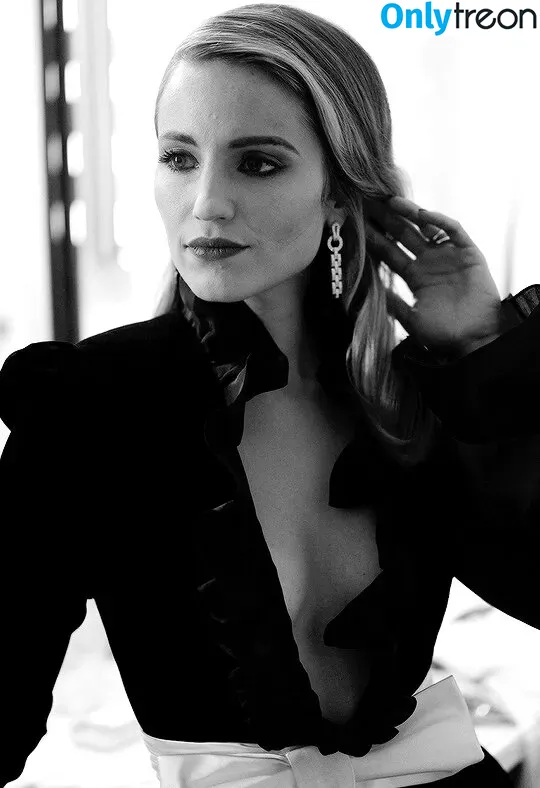 Dianna Agron голая photo #0047 (diannaagron)