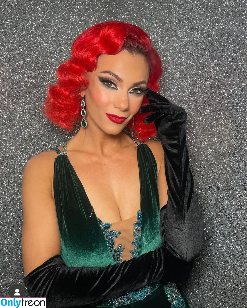 Dianne Buswell nude photo #0003 (diannebuswell)