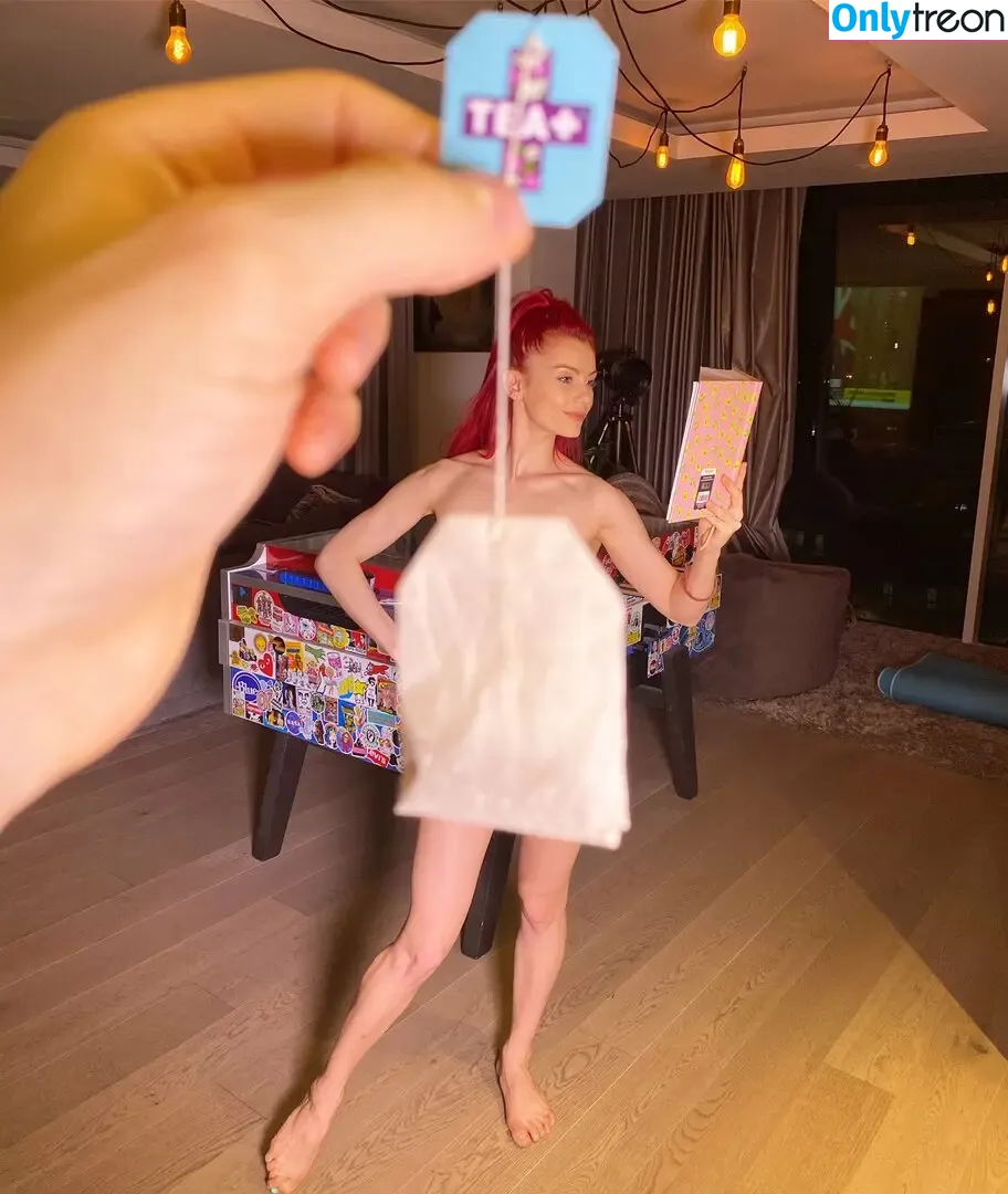 Dianne Buswell nude photo #0010 (diannebuswell)