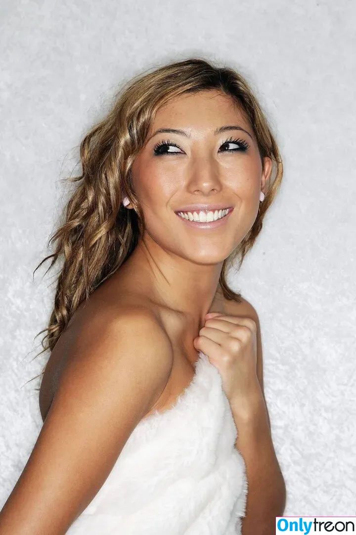 Dichen Lachman nude photo #0116 (dichenlachman)