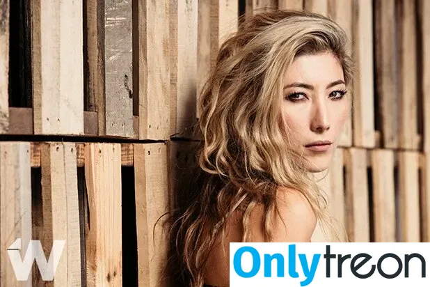 Dichen Lachman голая photo #0119 (dichenlachman)