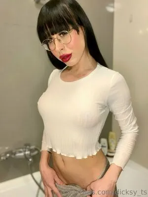 dicksy_ts / di.wok фото голая #0053