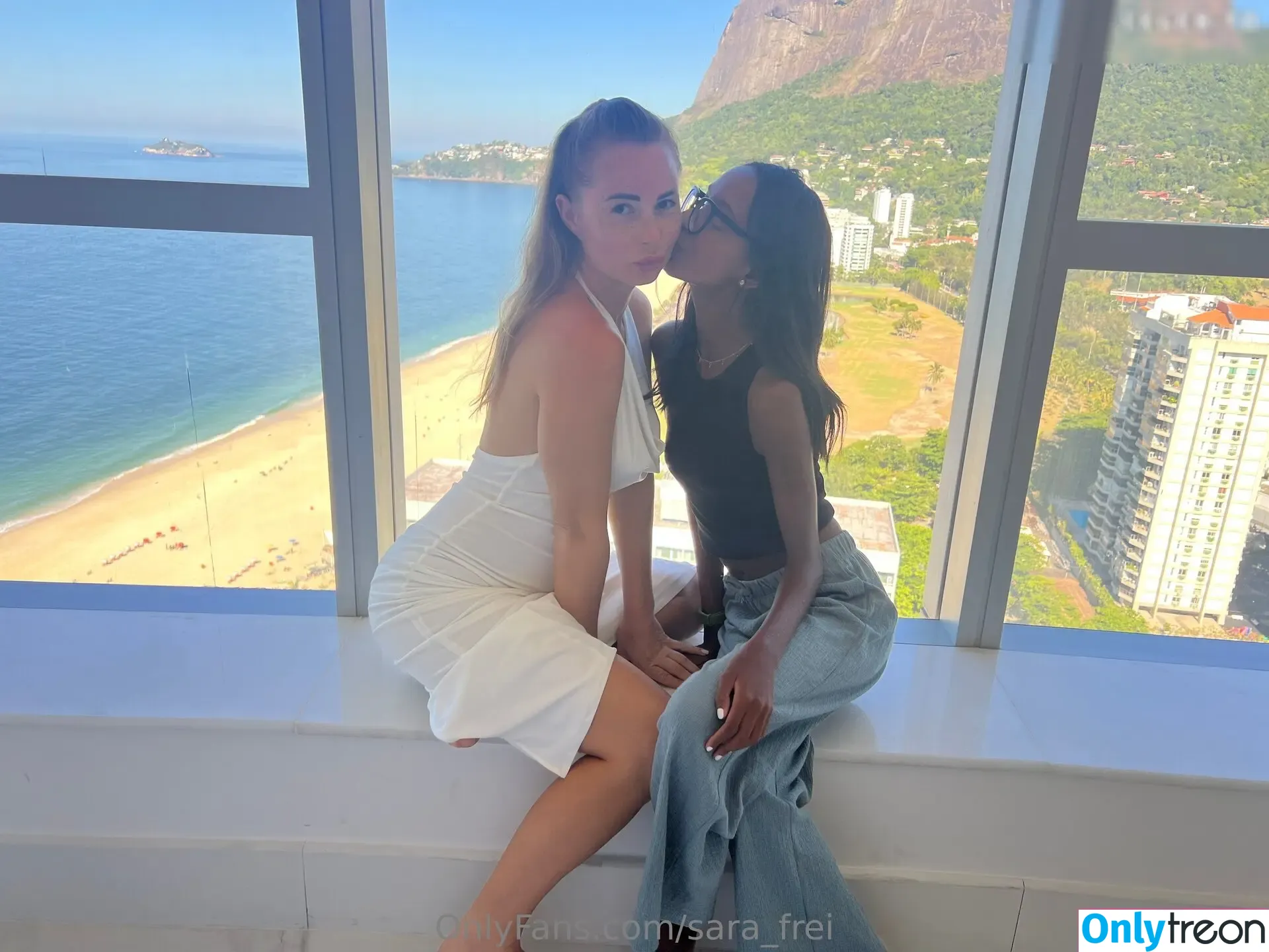 dieseeannikaaa nude photo #0038 (dieseeannikaaa)