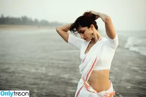 Diksha J Singh / dikshajsingh фото голая #0066