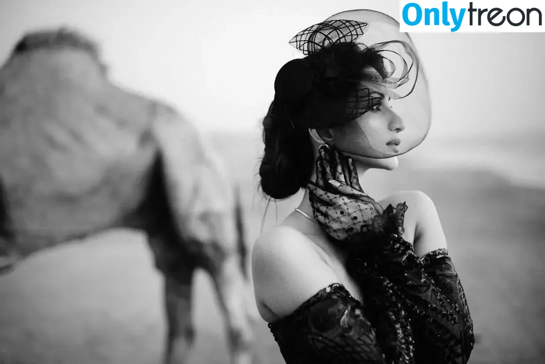 Diksha J Singh nude photo #0073 (dikshajsingh)