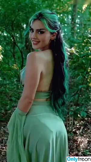 Dilaraa / dilaraa.s nude photo #0002