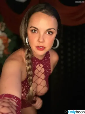 Dillion Harper / dillionharper / dillionharperexclusive_com nude photo #2597
