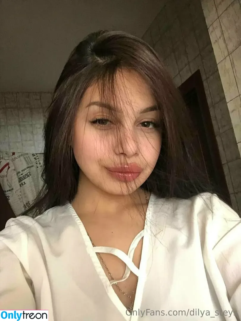 dilya_cherry nude photo #0002 (divycherry)