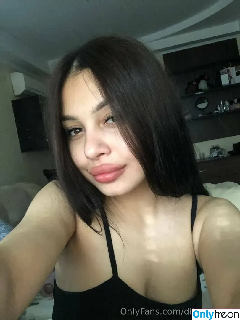 dilya_cherry nude photo #0025 (divycherry)