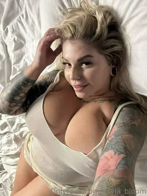 Dilyla Bloom / dilyla_bloom / xl_barbie1 / xl_bloom nude photo #0301