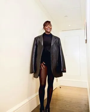 Dina Asher Smith / dinaashersmith nude photo #0029