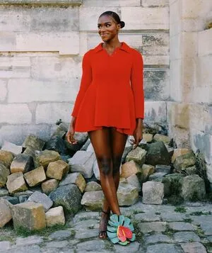 Dina Asher Smith / dinaashersmith фото голая #0044