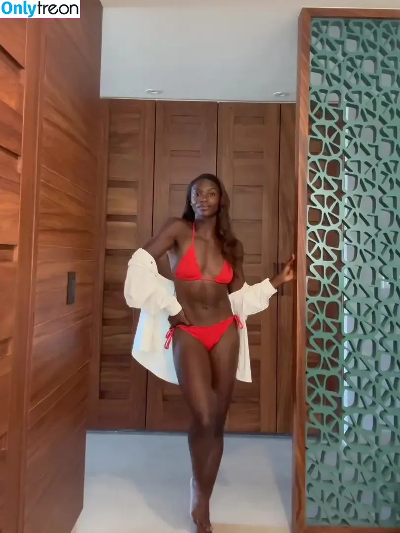 Dina Asher Smith nude photo #0058 (dinaashersmith)