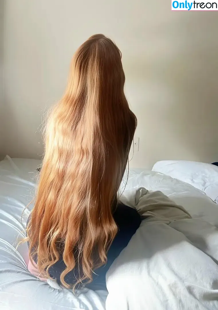 Diovana Konigsreuter nude photo #1239 (diokonigsreuter / diovanakoni)