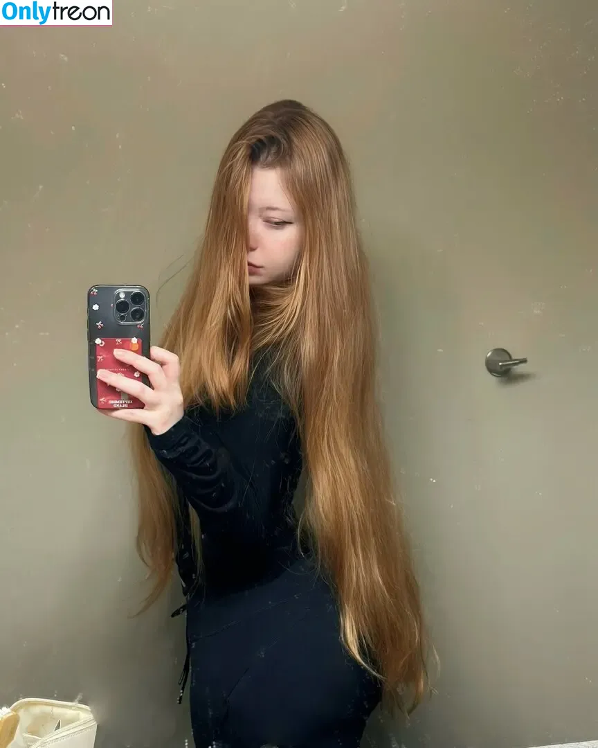 Diovana Konigsreuter голая photo #1246 (diokonigsreuter / diovanakoni)