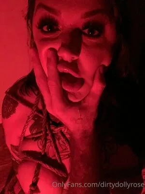 dirtydollyrose / dirty.dolly.rose nude photo #0008
